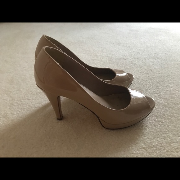 Beige Patent Leather Heels - Picture 3 of 3